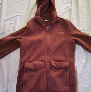The NorthFace hooded Sweater